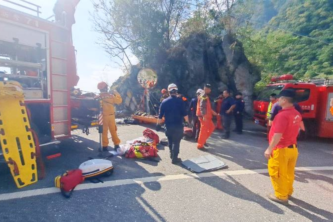 平村臺9丁線機車墜崖駕駛不治