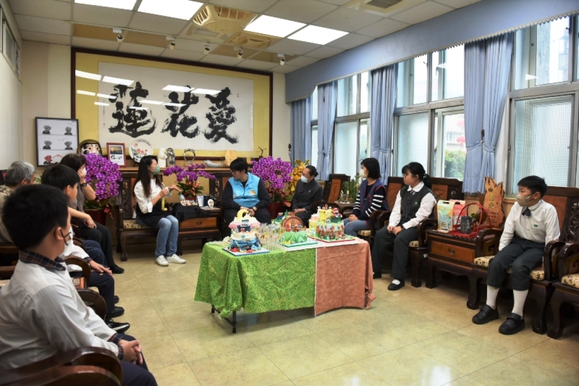 甜蜜勝利∕花蓮翻糖小藝術家國際大放異彩！