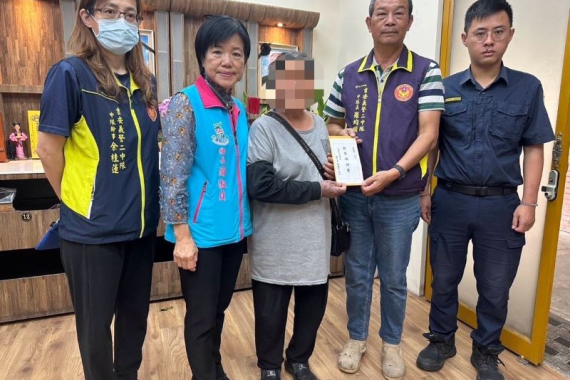 吉安分局及義警二分隊／捐資助弱勢家庭