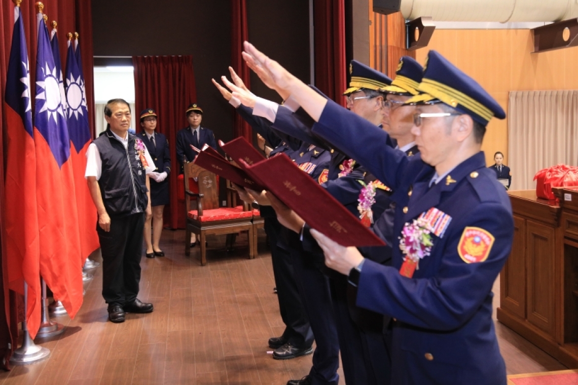 交接典禮隆重／台中市警察局分局長及交通警察大隊長交接｜持續守護市民安全